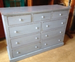 Lyons chest of drawers