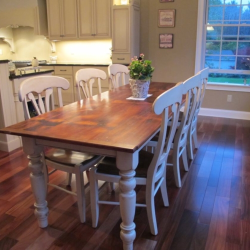 Pine table with white shop legs