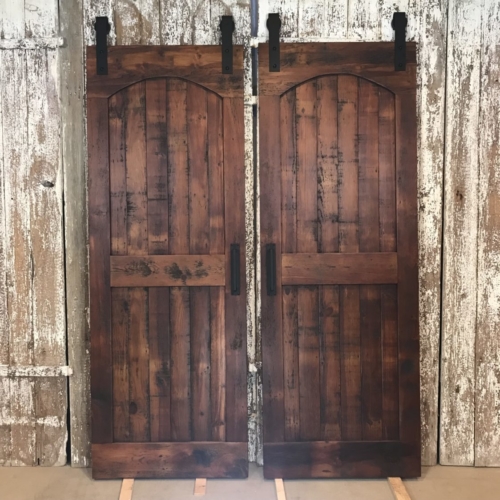 eye browarch door, rustic barn door