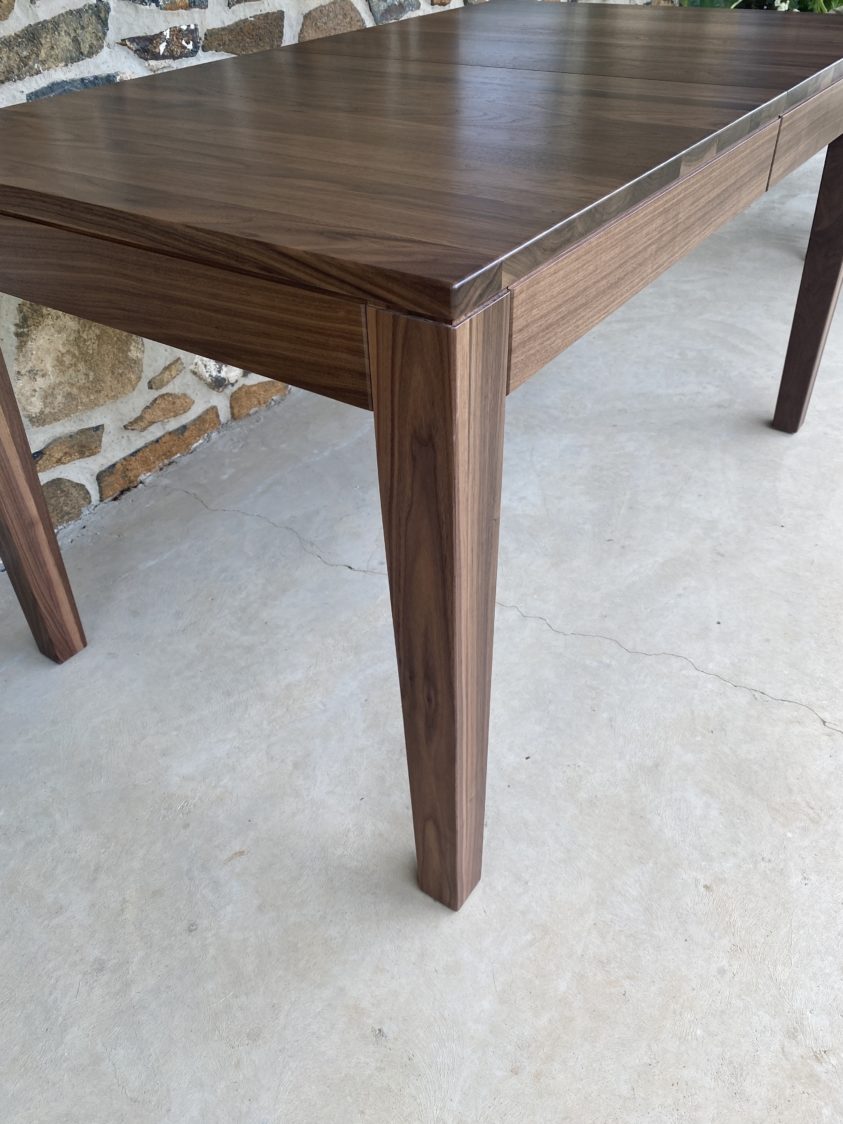 This table features Tapered Legs.